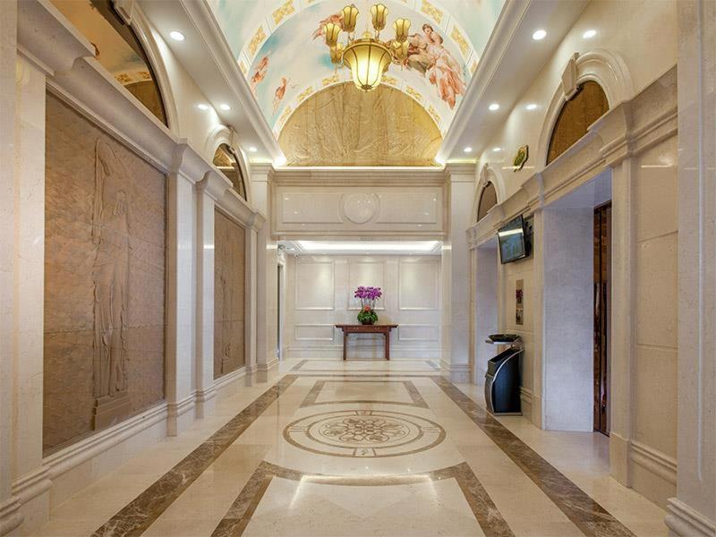 Vienna International Hotel Shaoguan Fengcailou Exterior photo